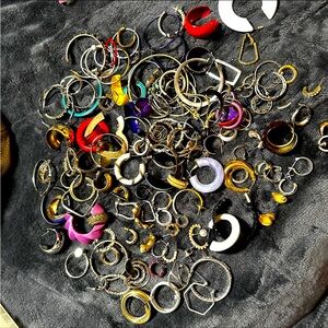 Single hoop earring lot